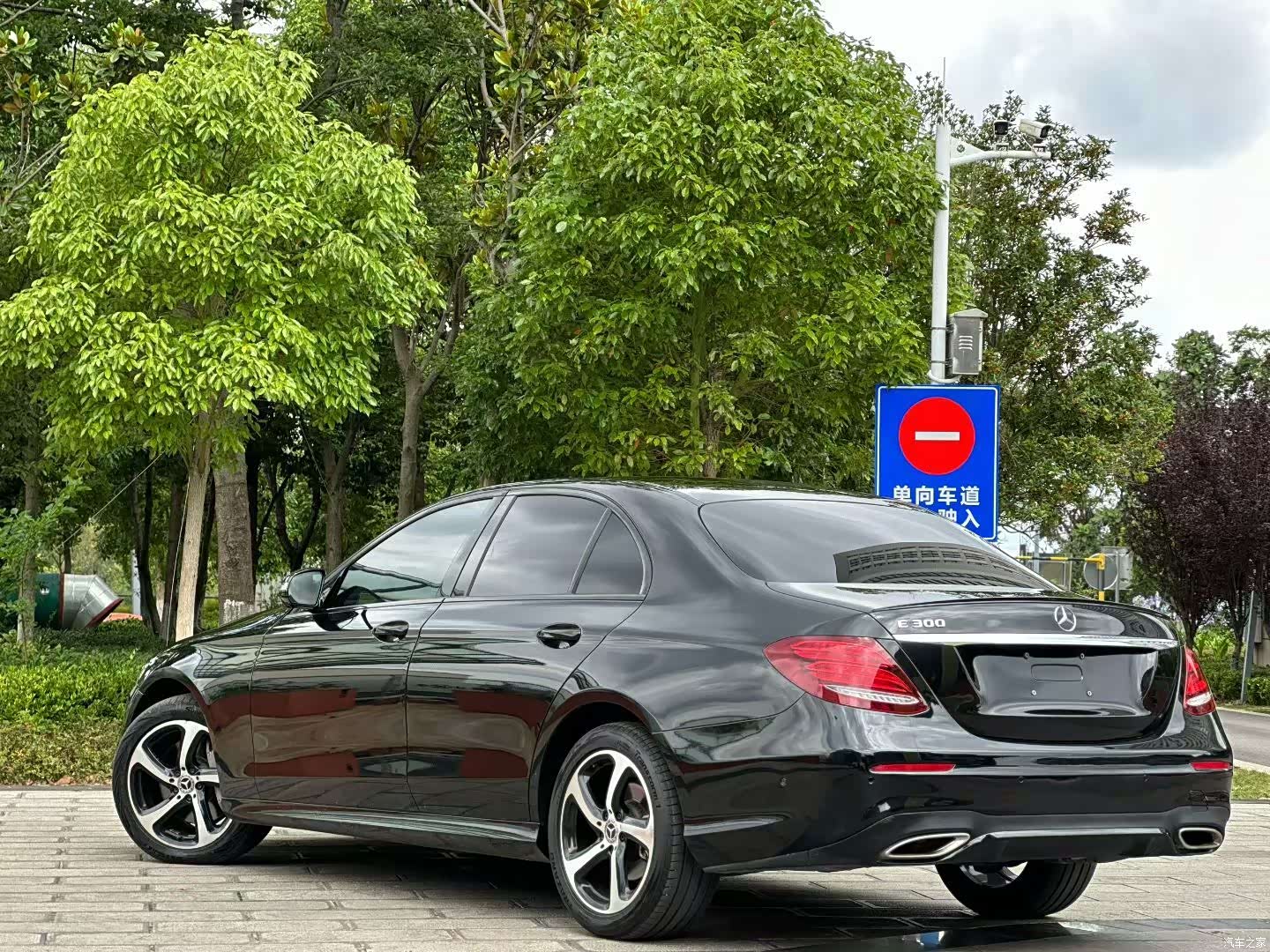 Mercedes-Benz E-Class, 2017 7