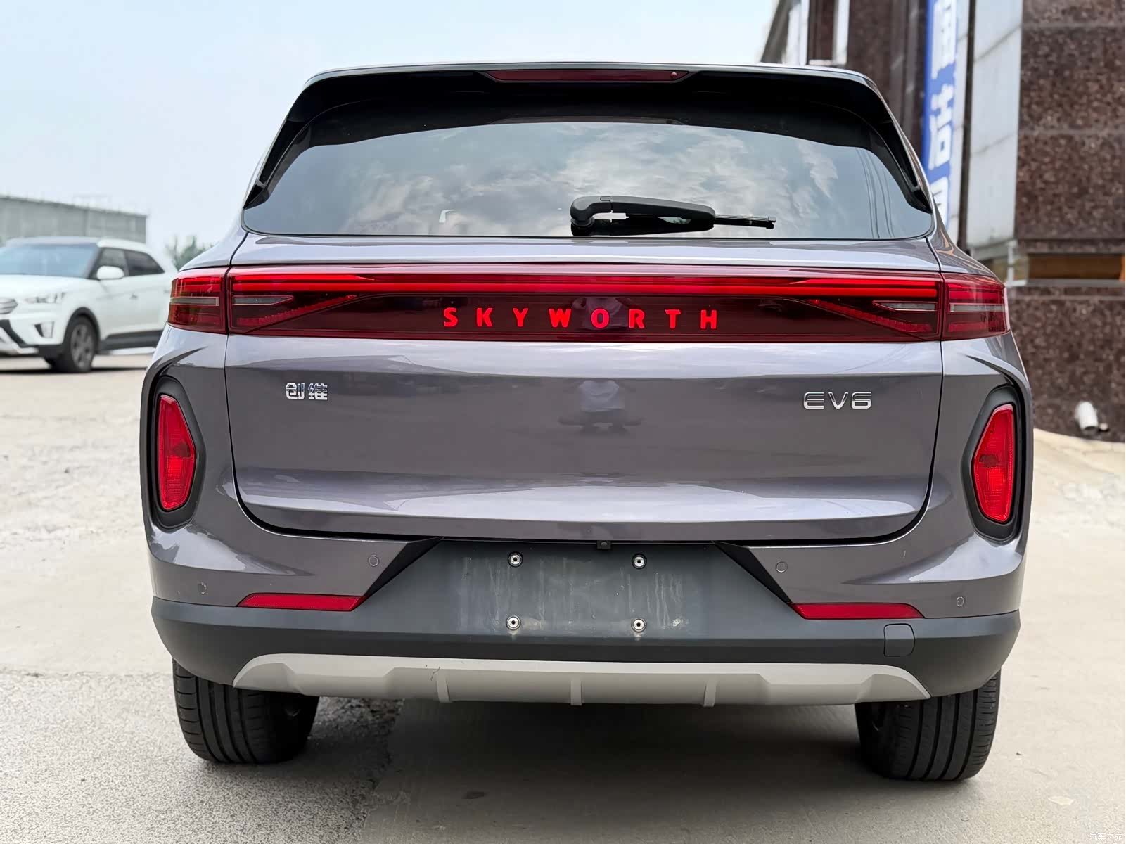 ChuangWeiQiChe EV6, 2021 6