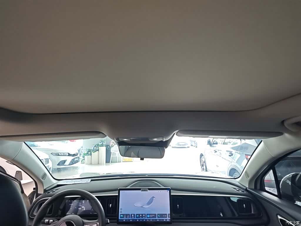 BYD HiAce, 2025 18