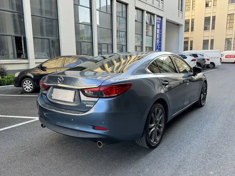 Mazda Atez