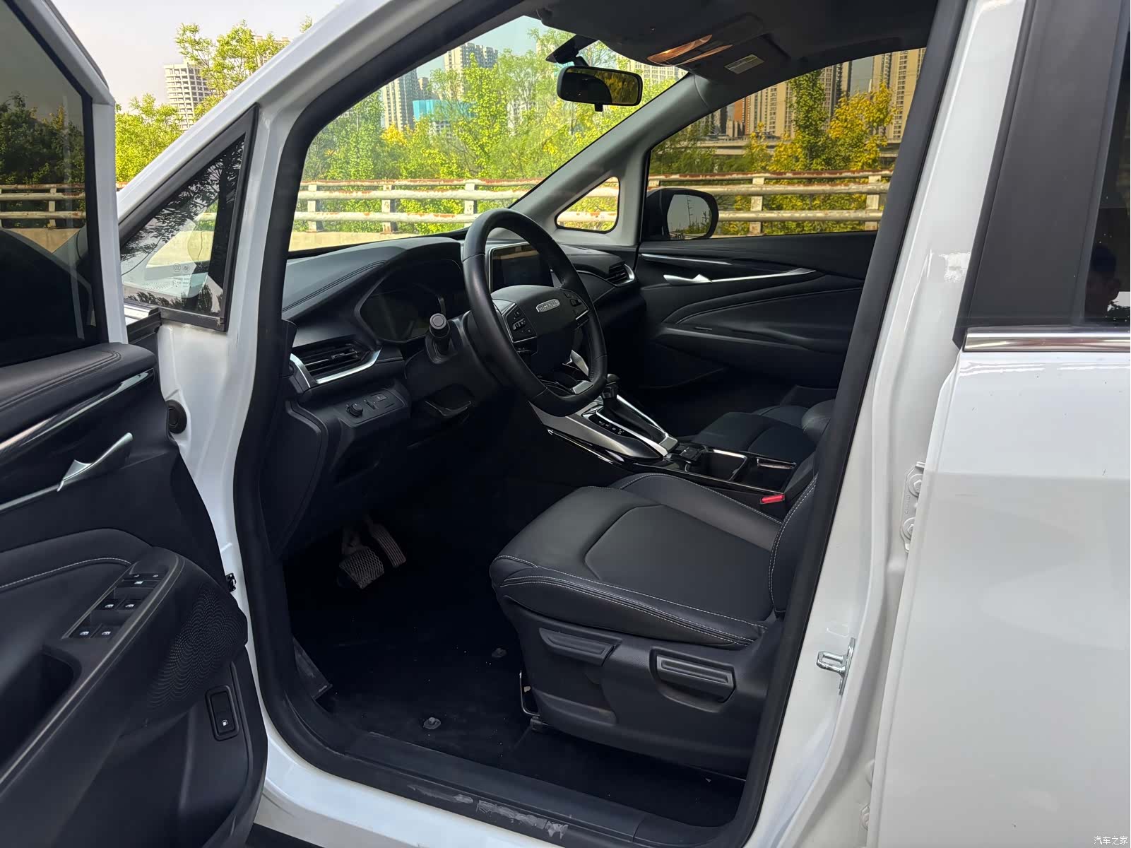 Maxus G50, 2023 4