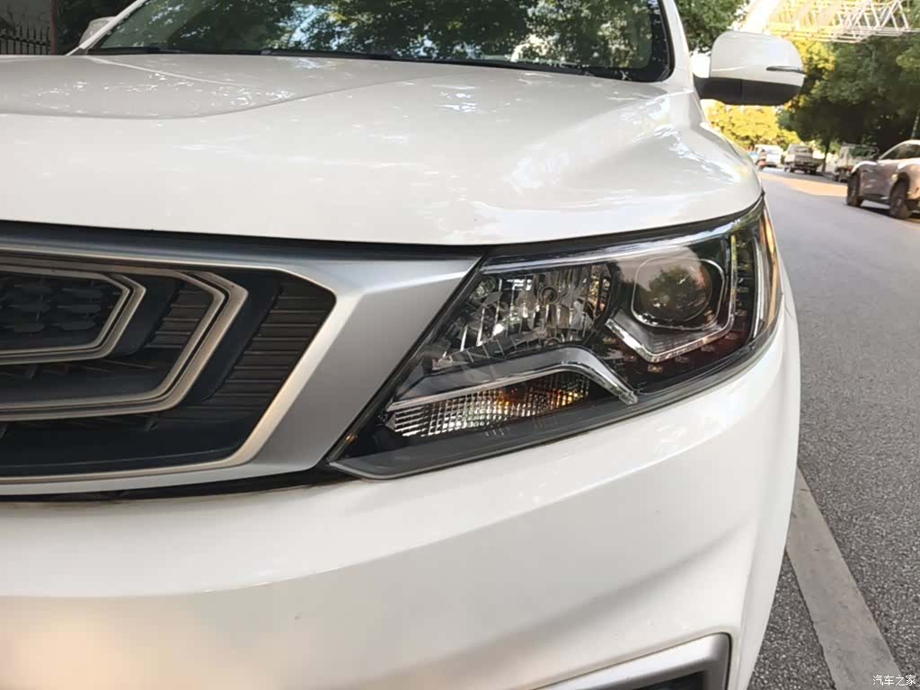 Geely X6, 2019 24