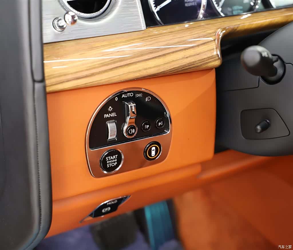 Rolls-Royce Phantom, 2019 19