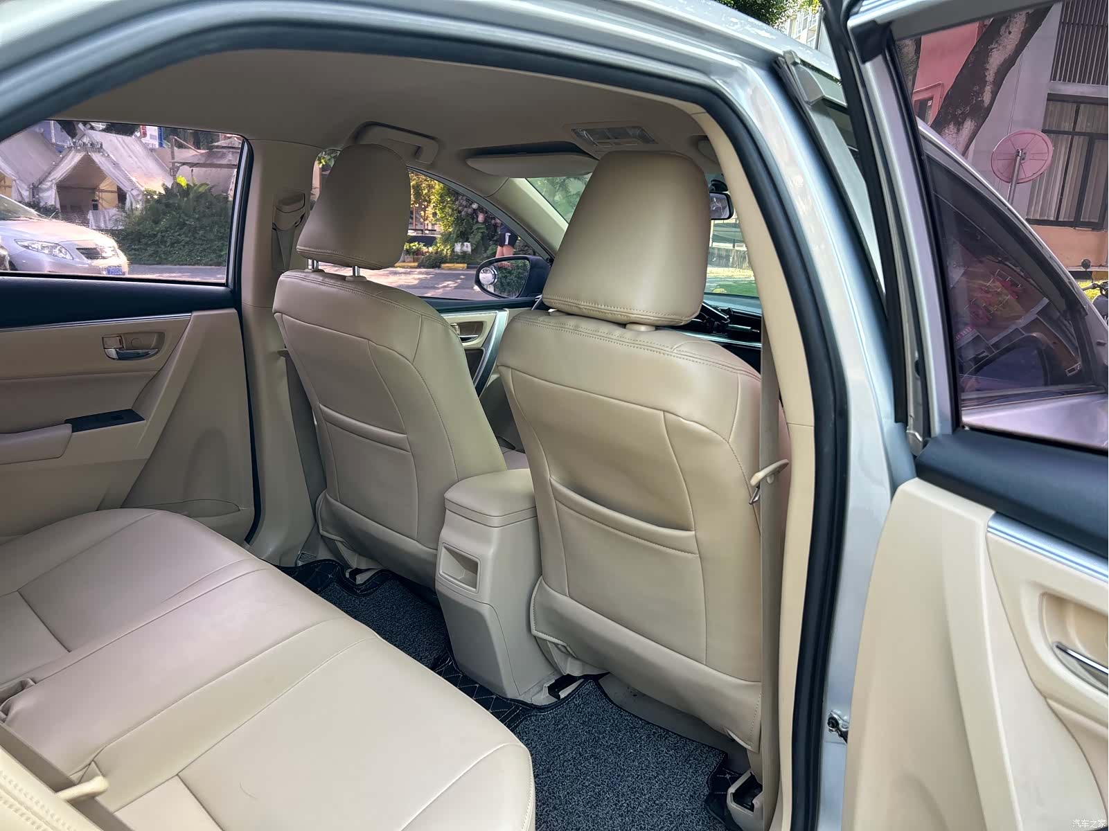 Toyota Corolla, 2017 24