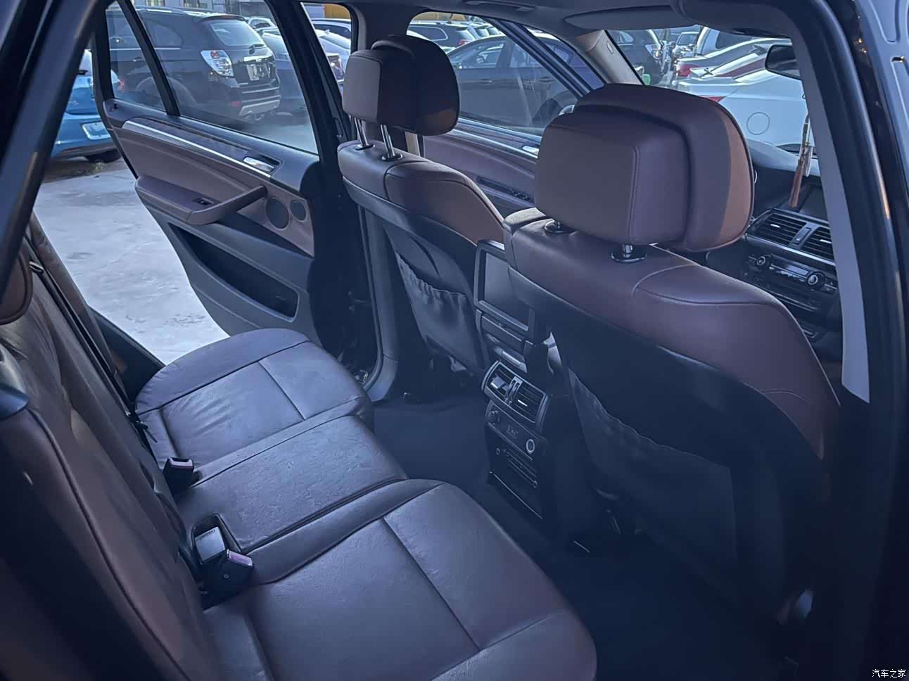 BMW X5, 2010 все фото
