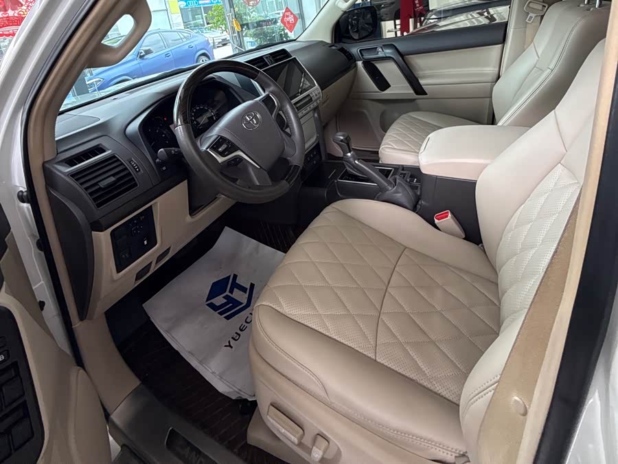 Toyota Prado 2024, фото 11