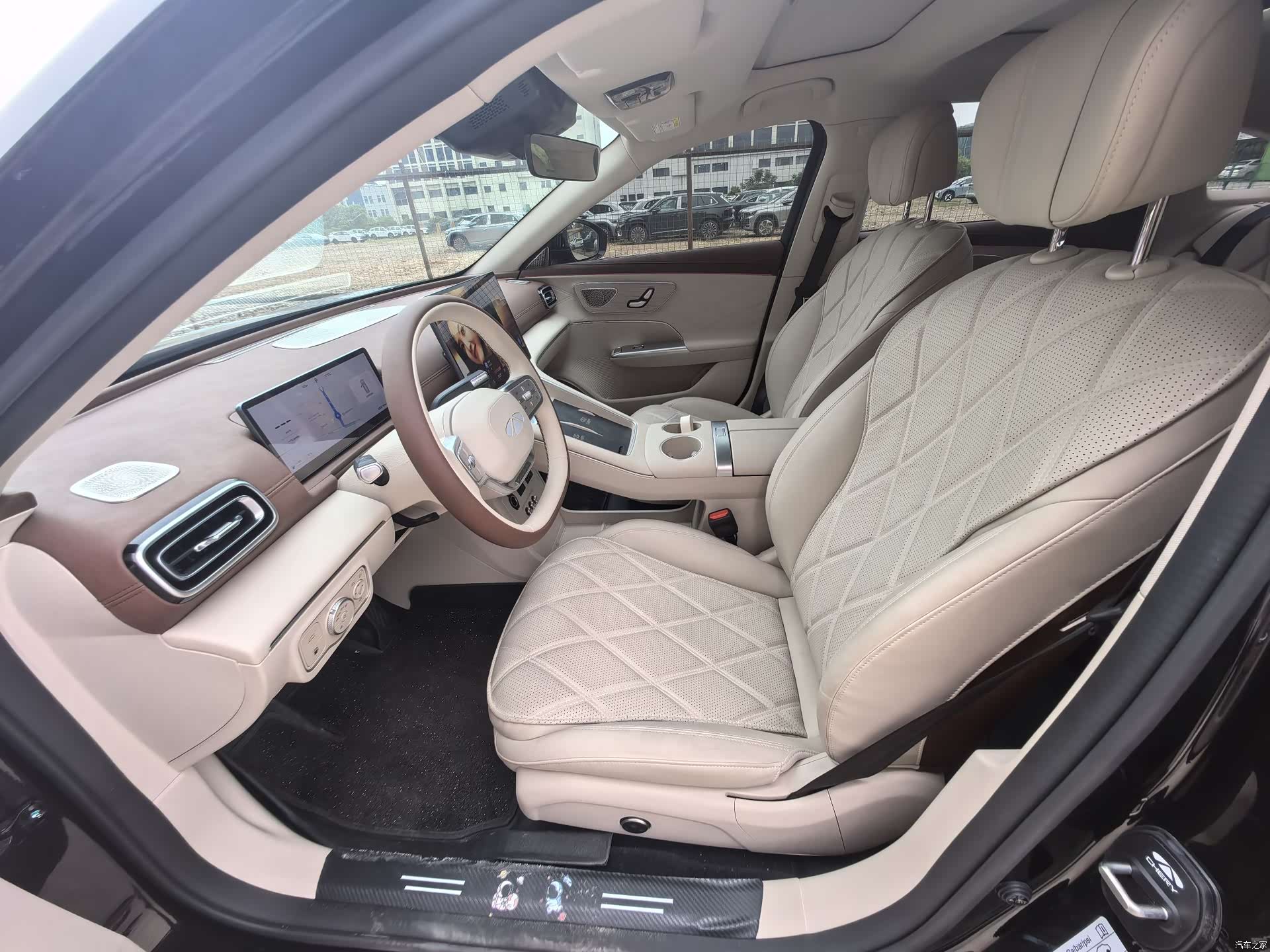 Chery A9L, 2025 10