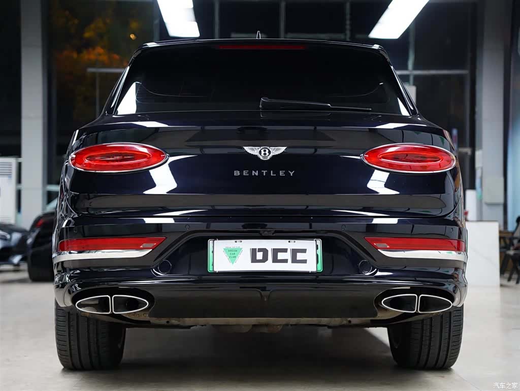 Bentley Bentayga, 2021 7