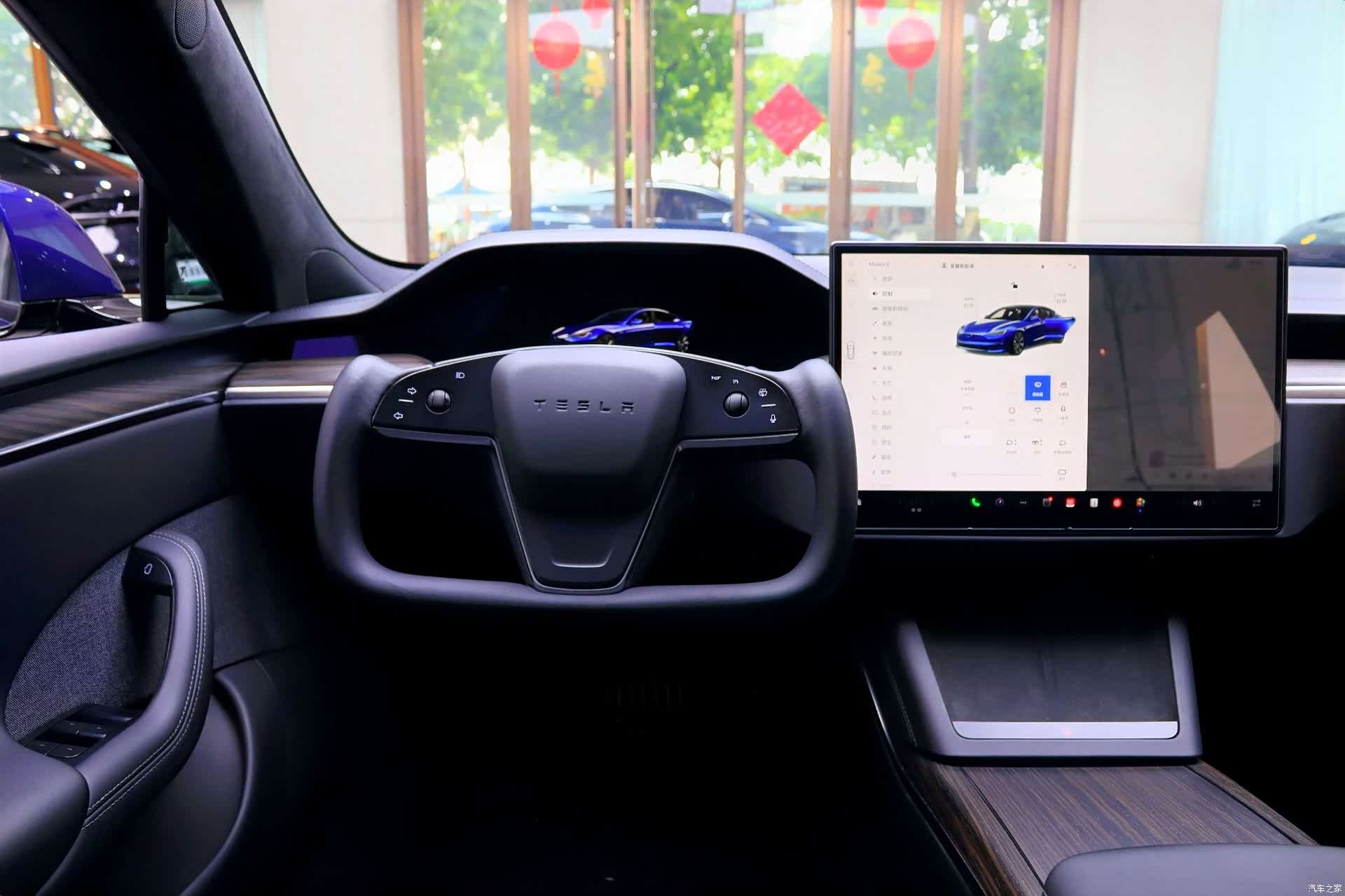 Tesla Model S, 2023 9