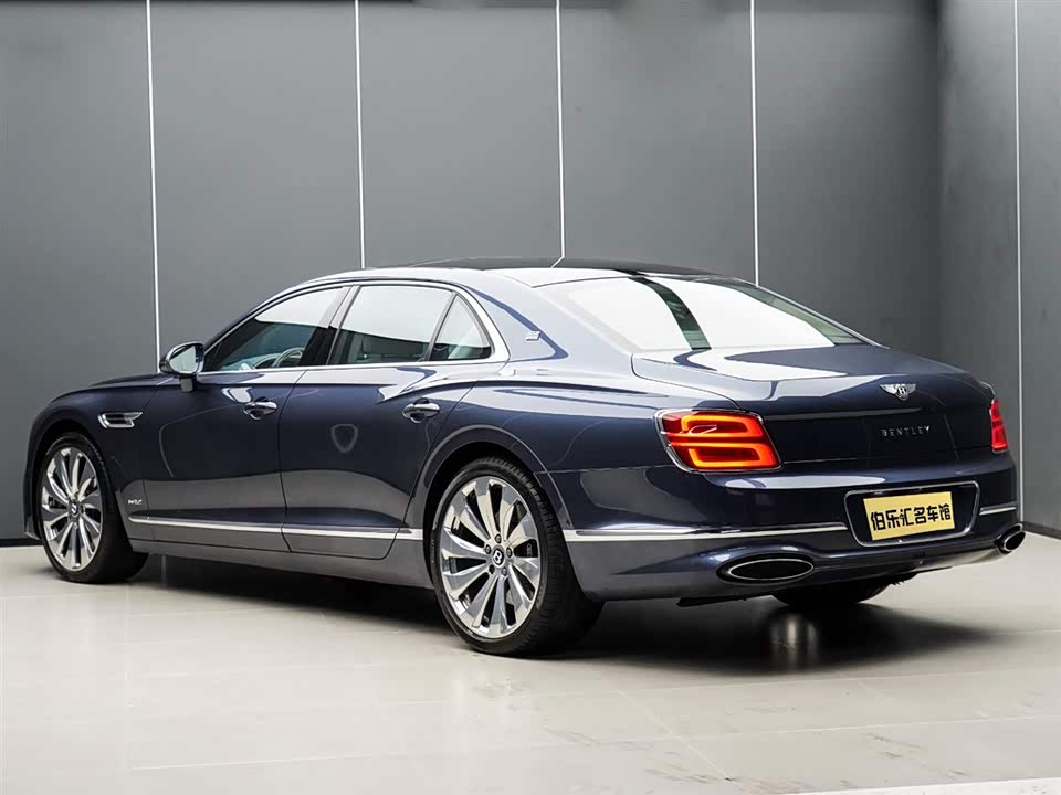 Bentley Flying