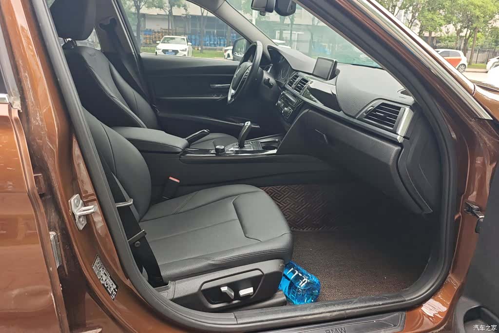 BMW 3 Series, 2016 8