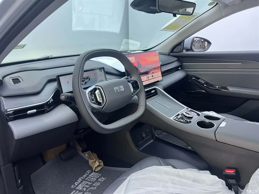 Geely Galaxy L6, 2025 24
