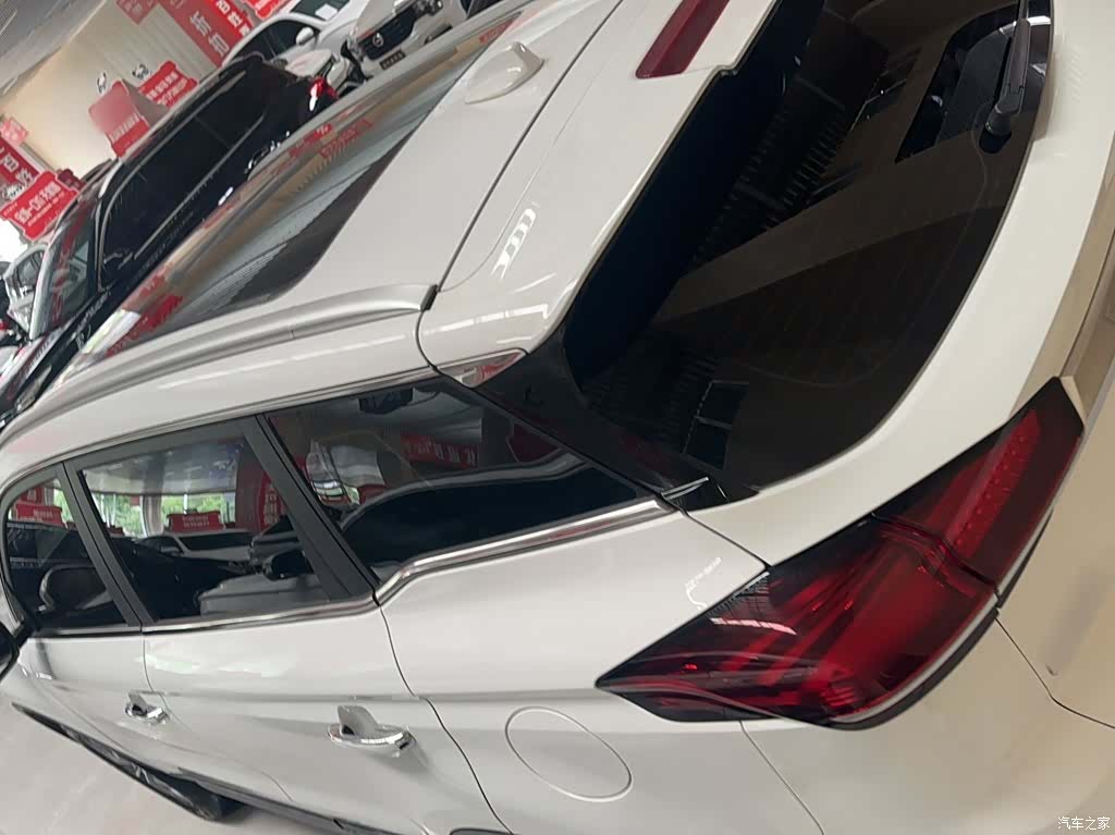 Geely Boyue, 2021 13