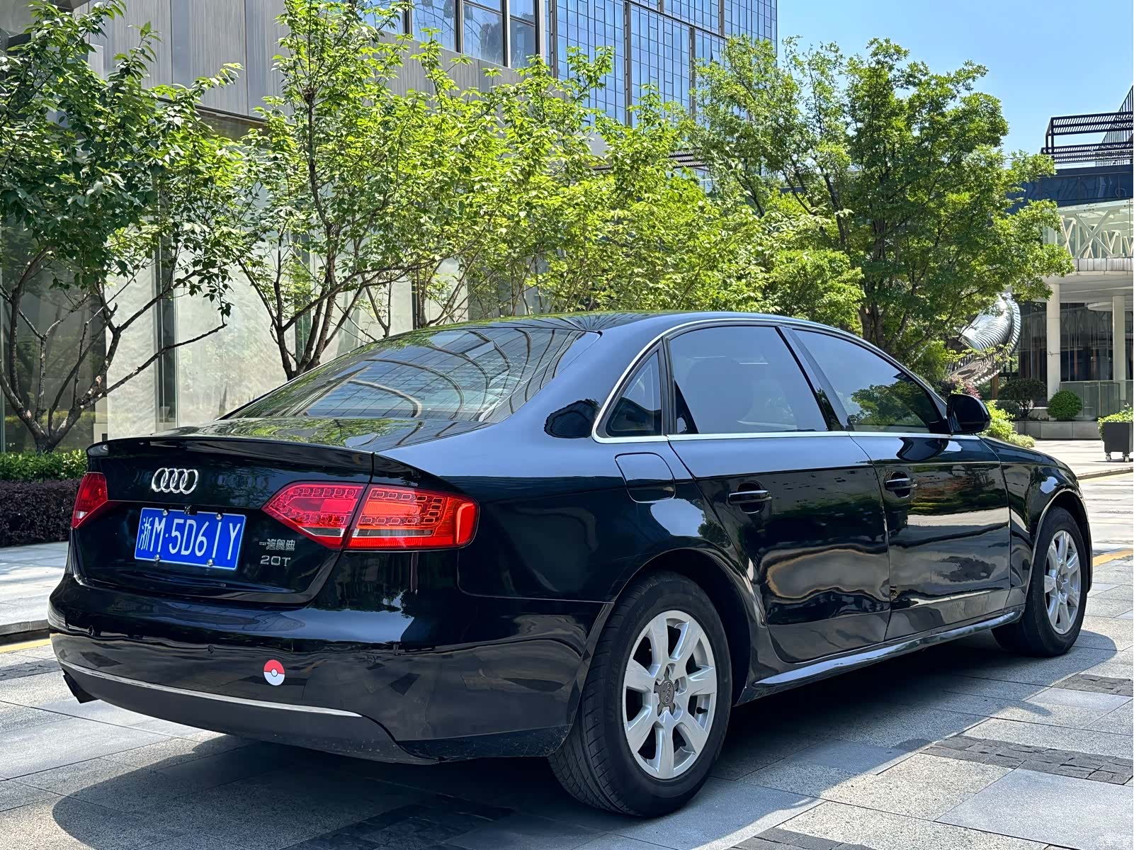Audi A4L, 2012 4