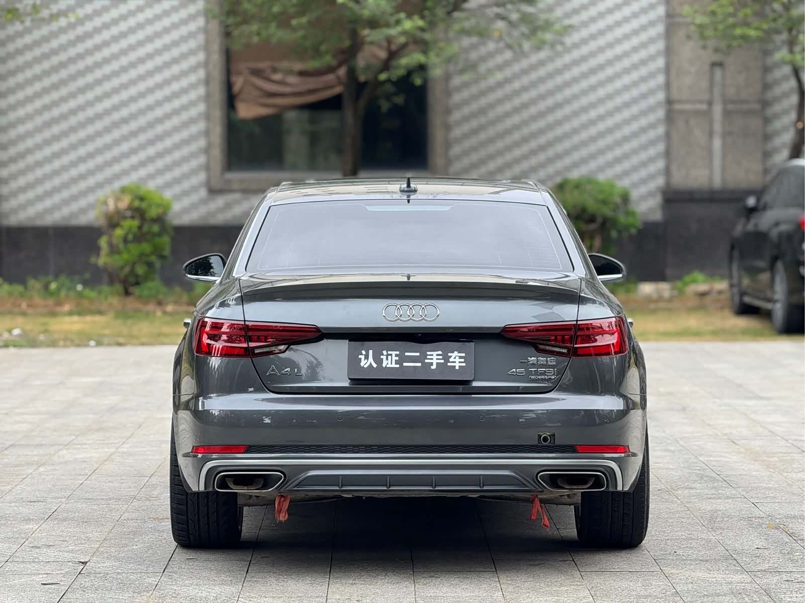 Audi A4L, 2019 9