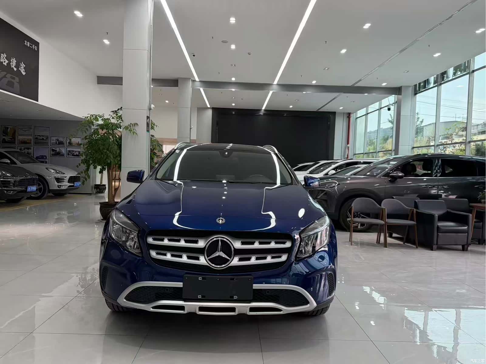 Mercedes-Benz GLA, 2018 10