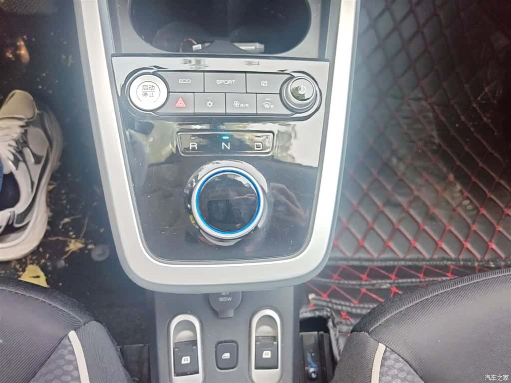 BYD e1, 2021 14