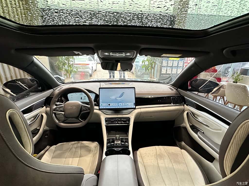 BYD Song, 2025 9