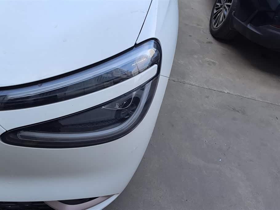 Dongfeng Nammi Nano 01