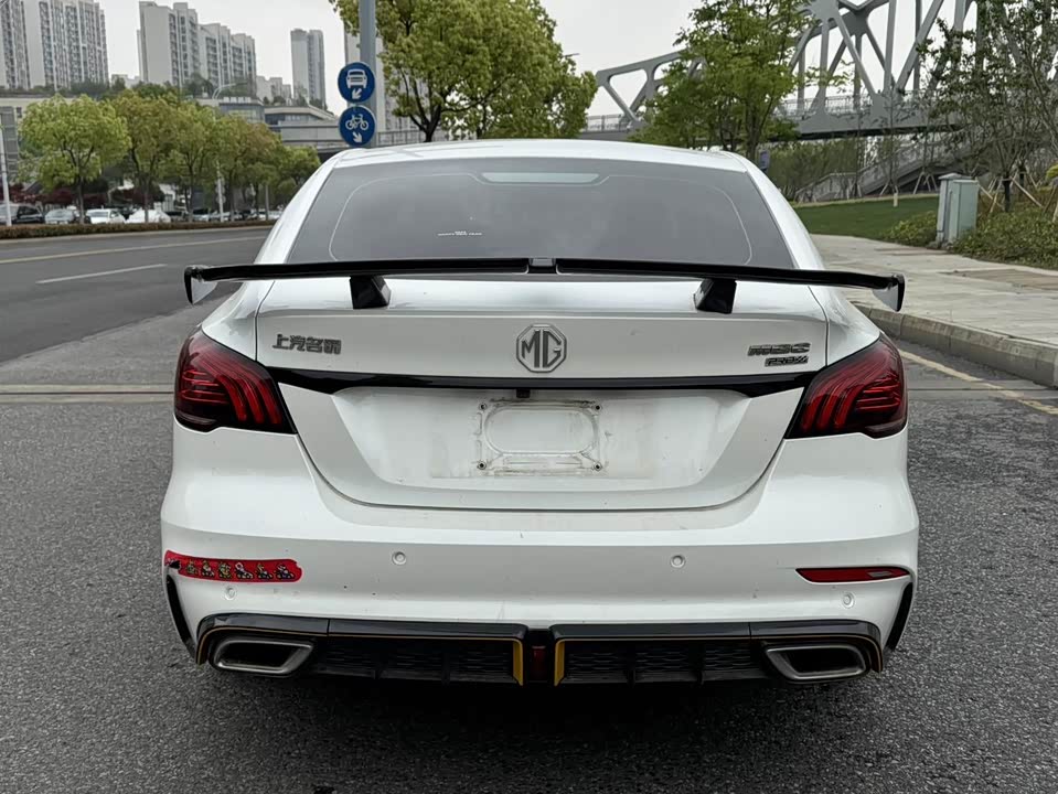MG MG6