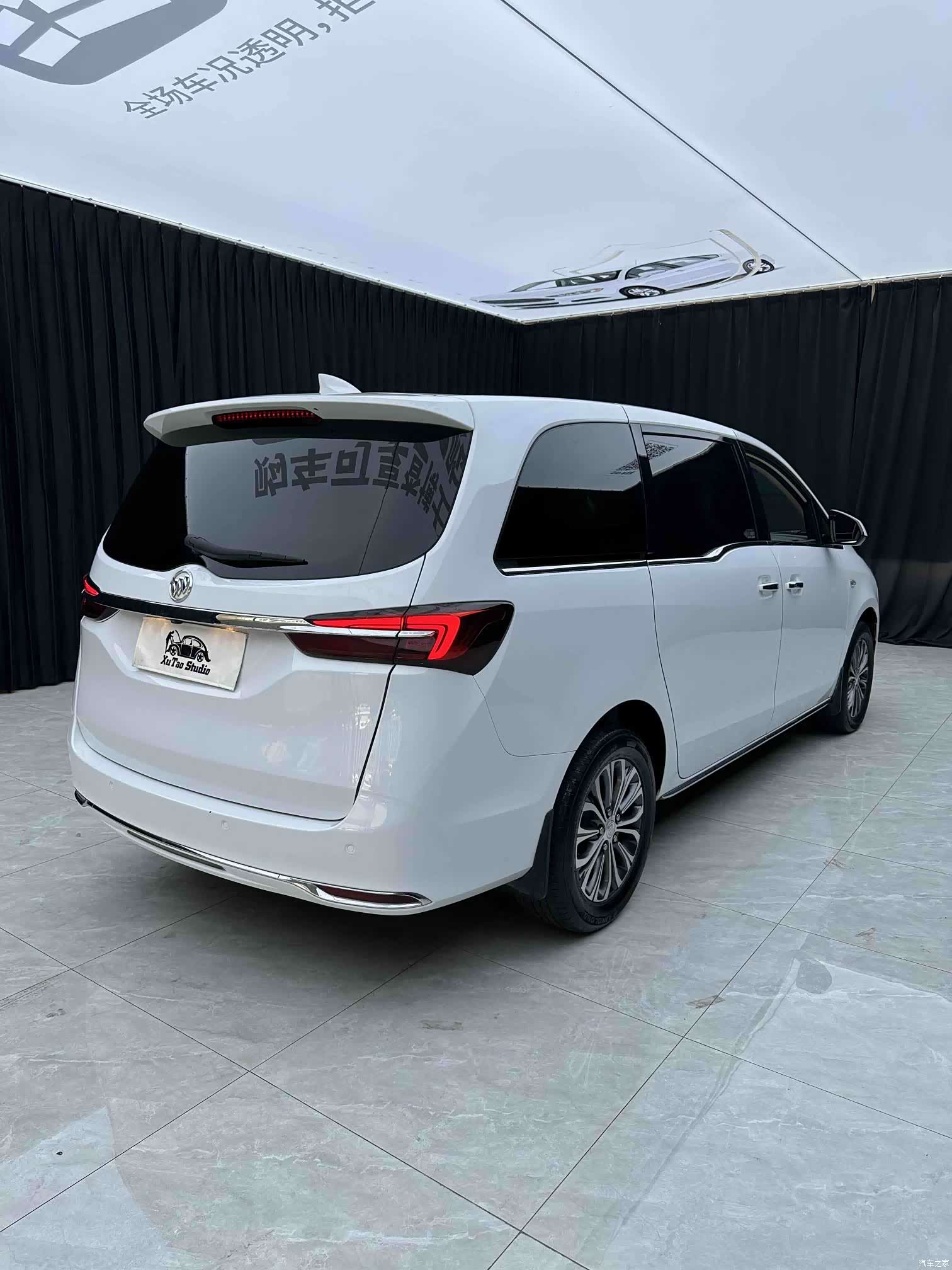 Buick GL8, 2023 15