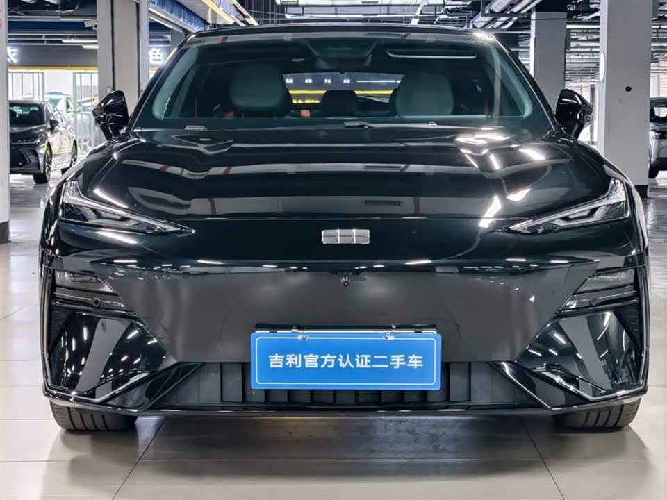 Geely Galaxy Galaxy E8