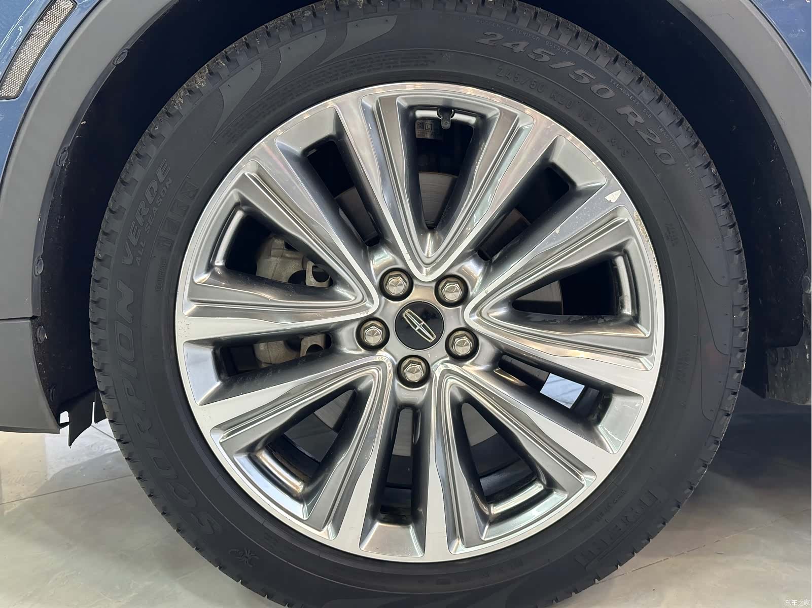 Lincoln MKX, 2018 24