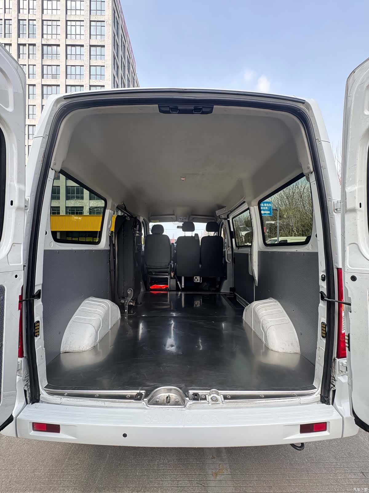 Maxus V80, 2022 11