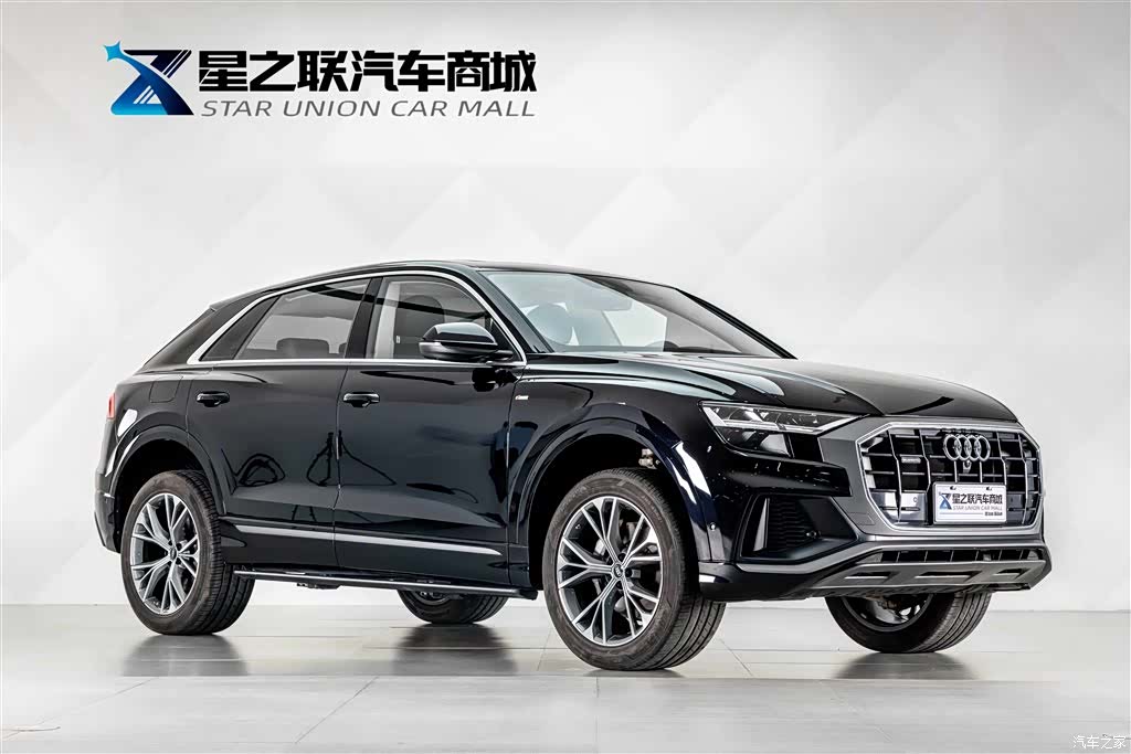 Audi Q8, 2021 все фото