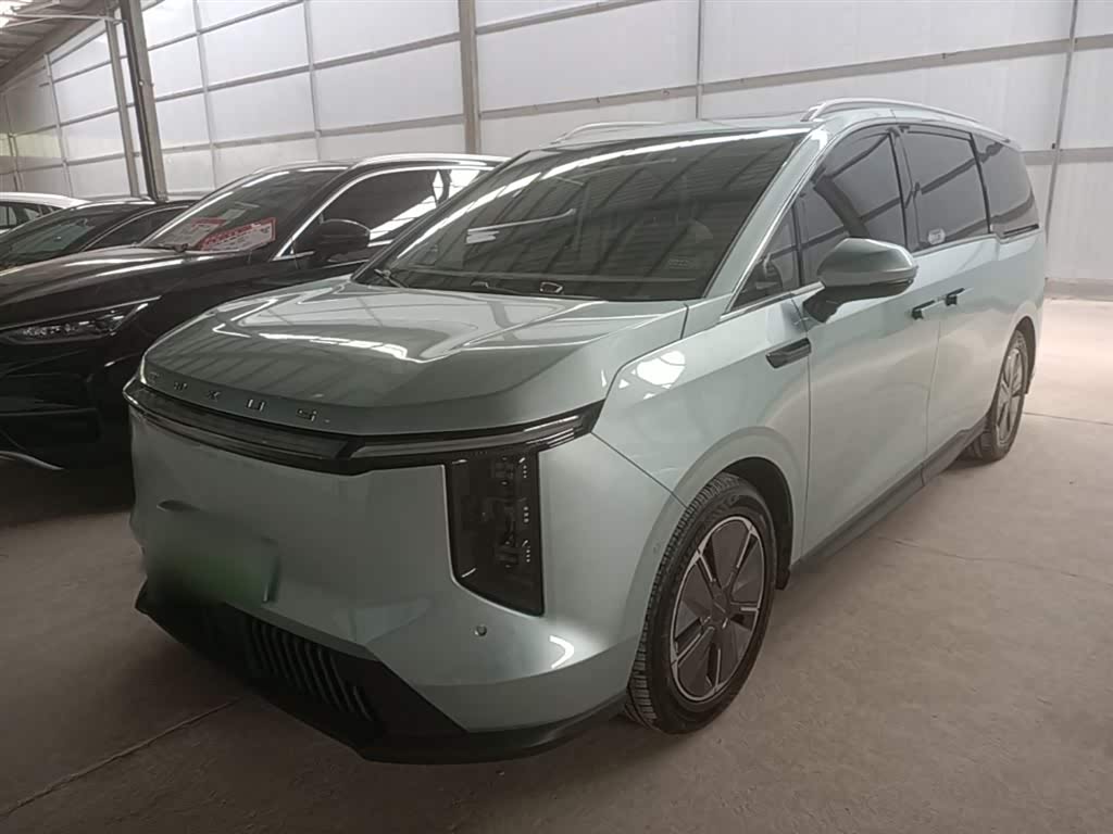 Maxus 7