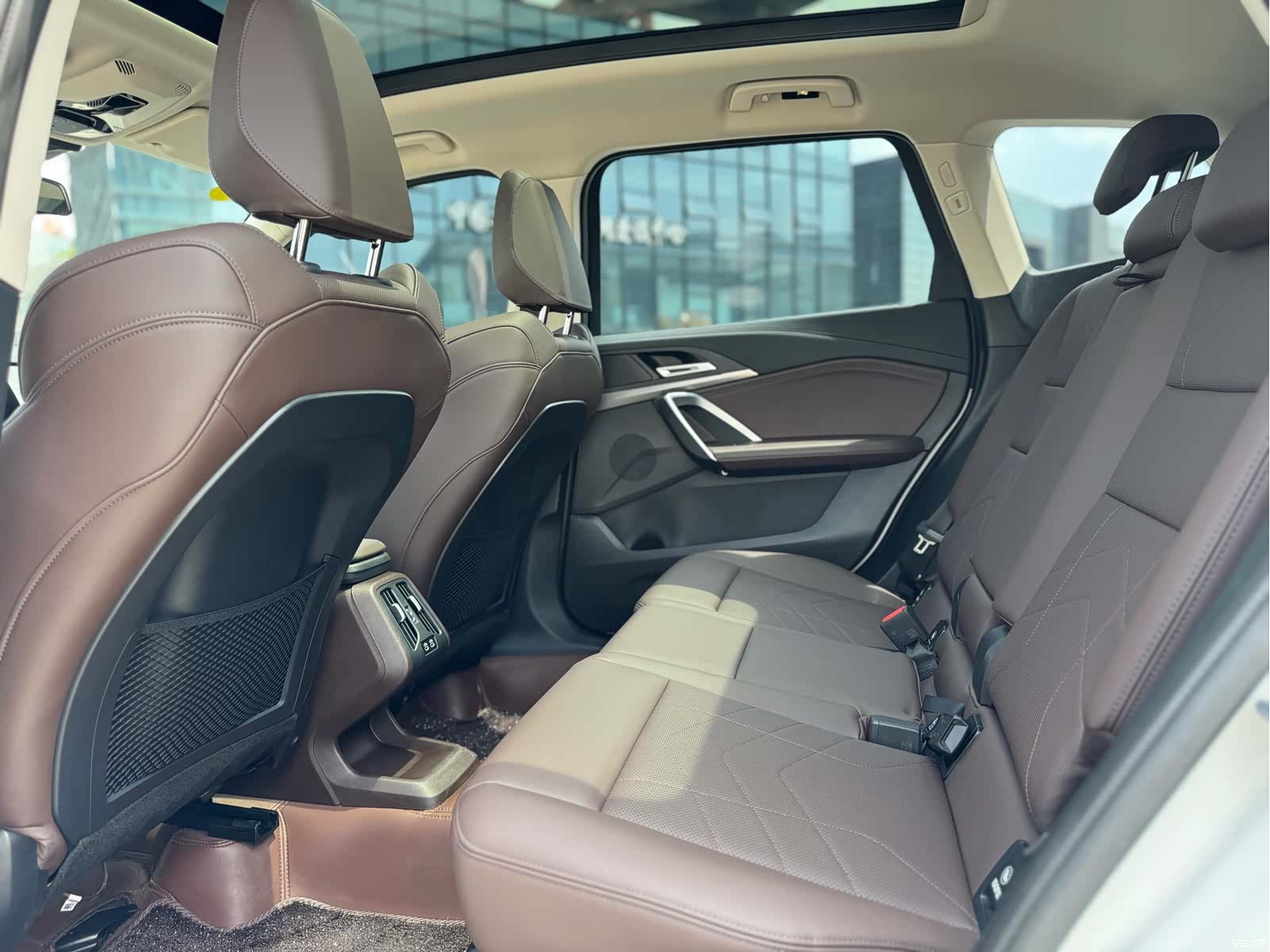 BMW X1, 2024 6