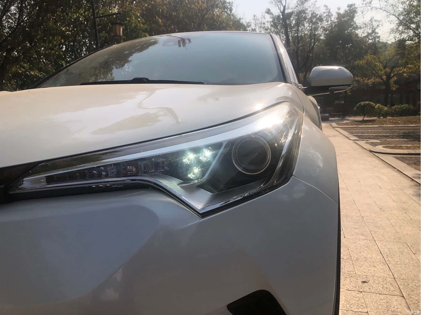 Toyota C-HR, 2020 9