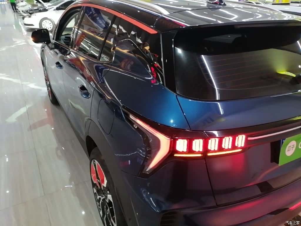 Lynk & Co 02, 2021 все фото