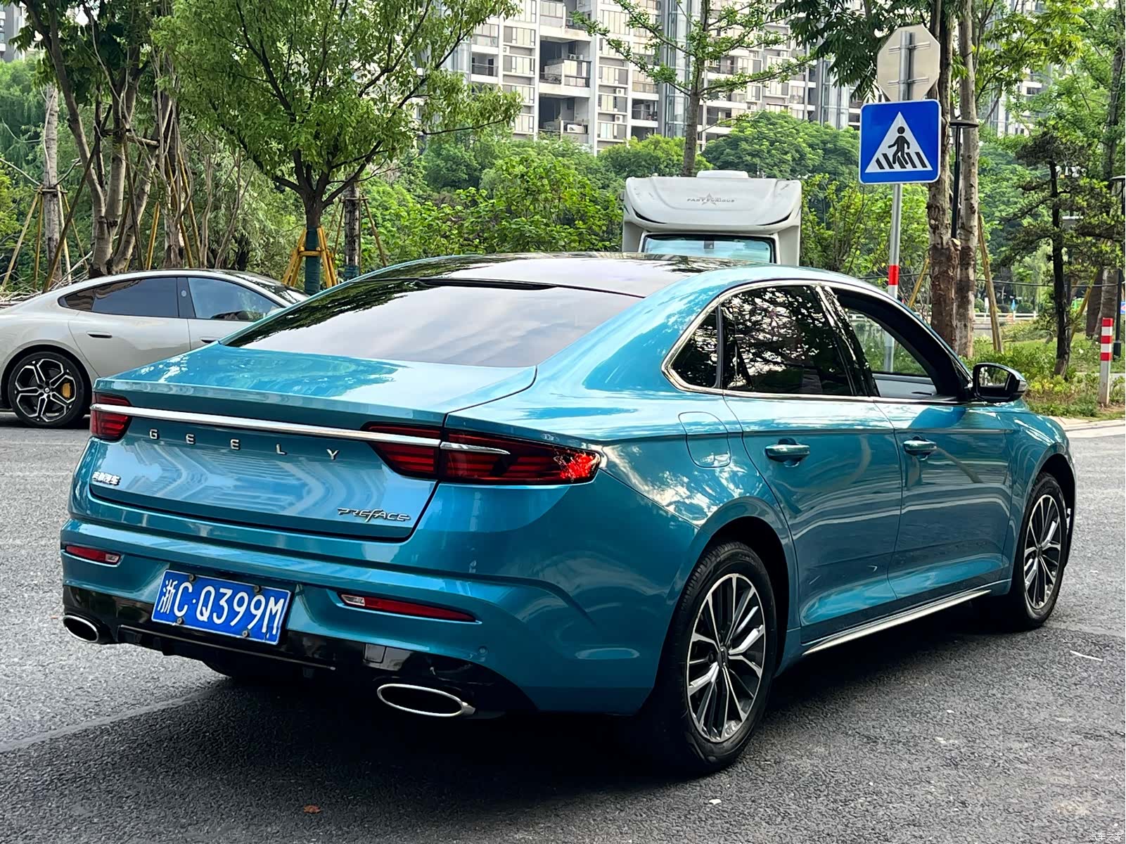 Geely Preface, 2021 все фото