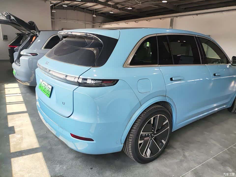 Li Auto L7, 2025 3