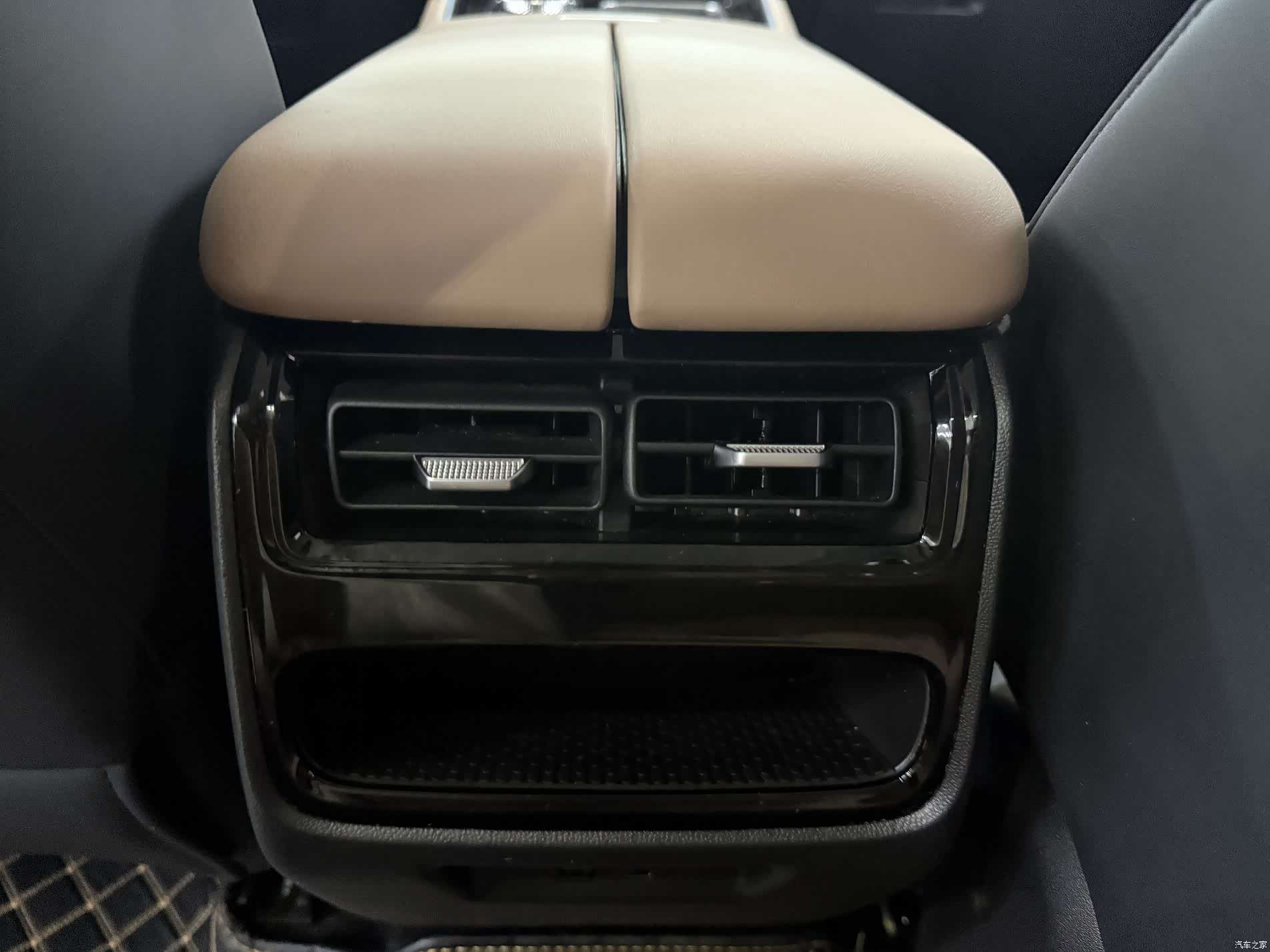 Chery Tiggo 8, 2025 20
