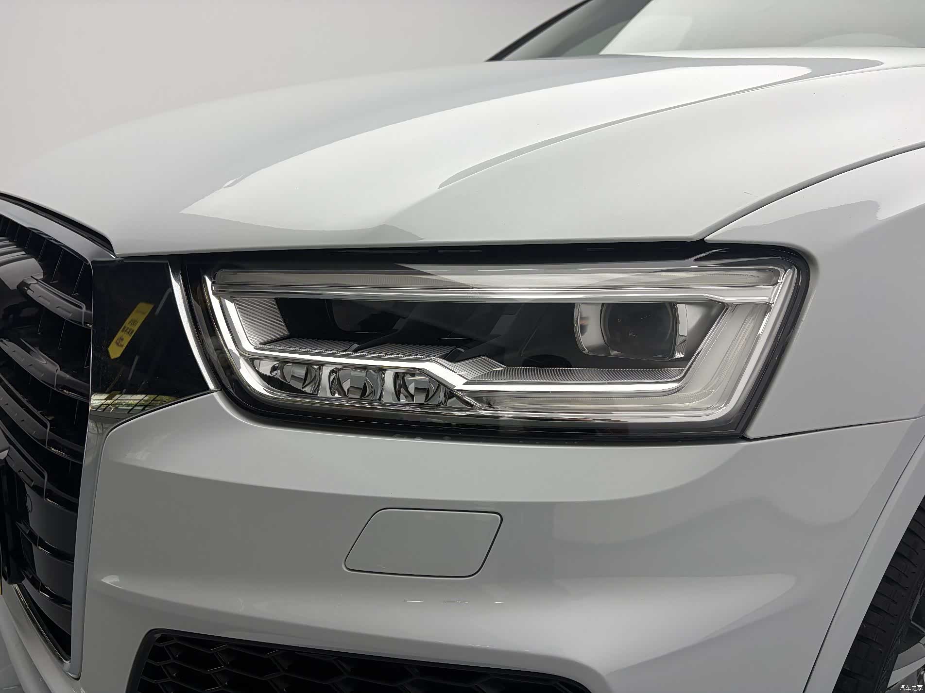 Audi Q3, 2019 9