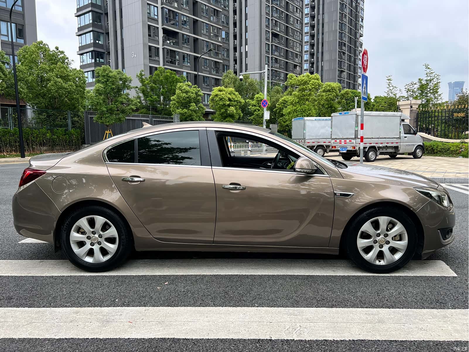 Buick Regal, 2015 4