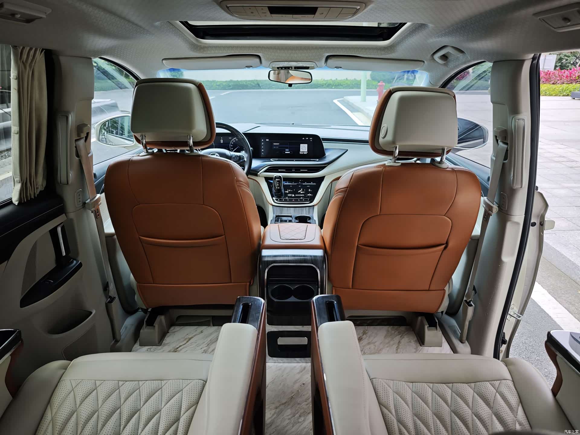 Buick GL8, 2021 12