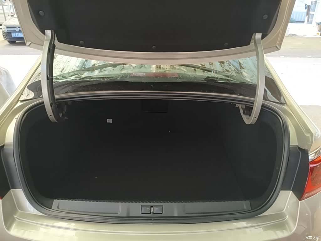 Citroen C4, 2017 15