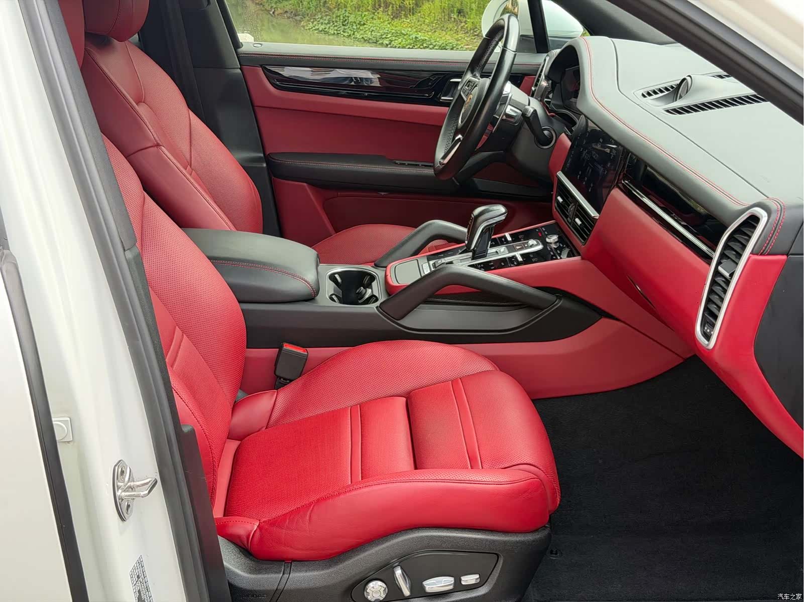 Porsche Cayenne, 2019 6
