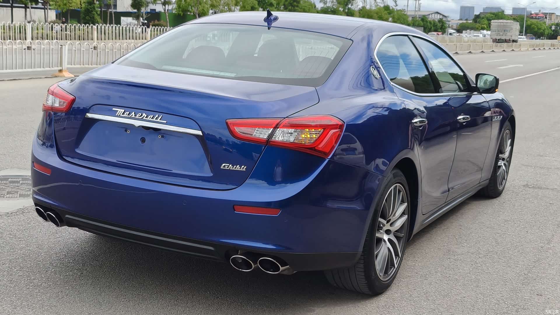 Maserati Ghibli, 2015 9