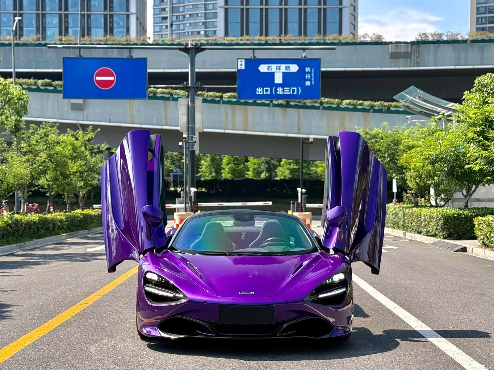McLaren 720S