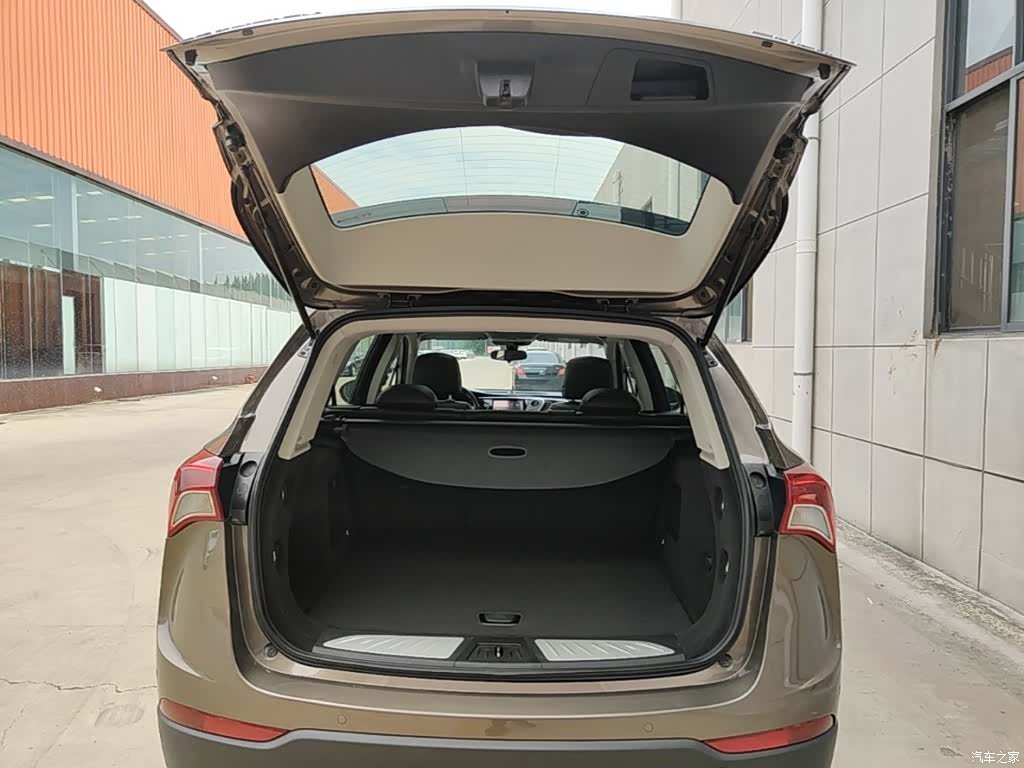 Buick Envision Plus, 2019 19