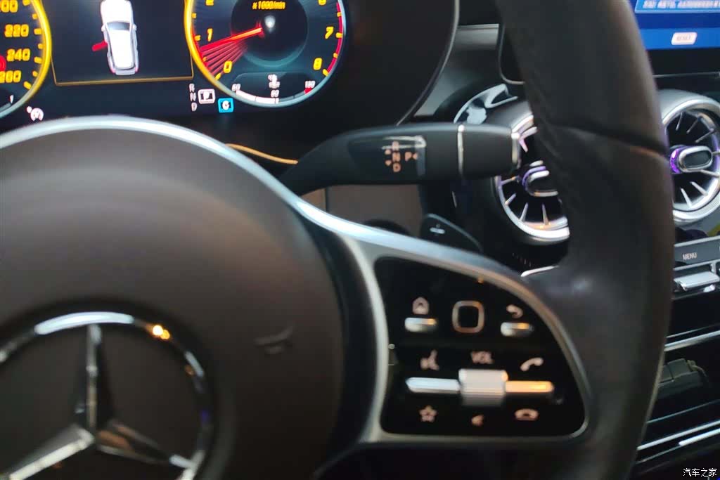 Mercedes-Benz GLC, 2022 16