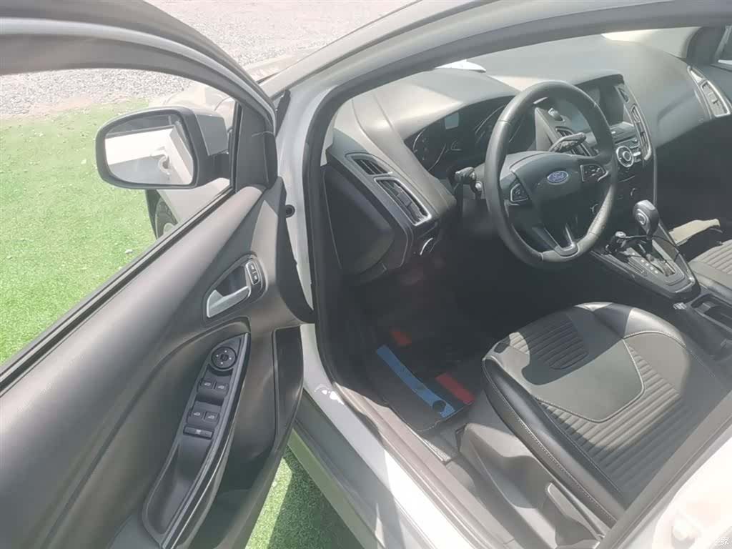 Ford Focus, 2018 16