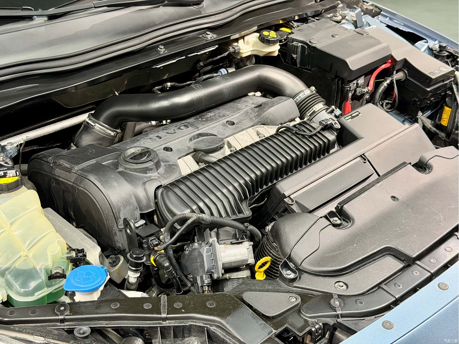 Volvo V40, 2014 18