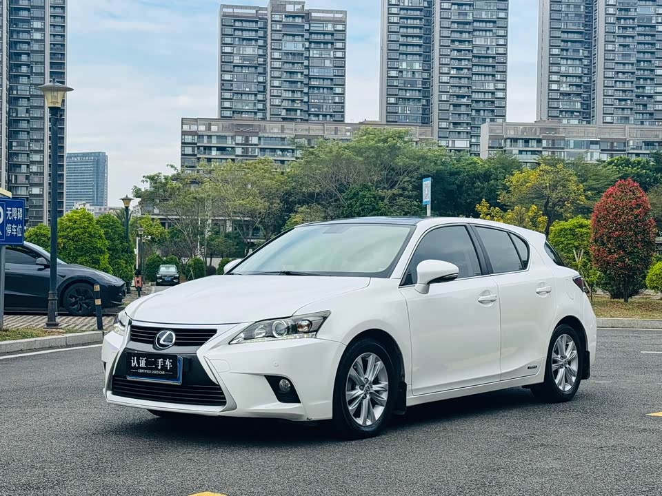 Lexus CT