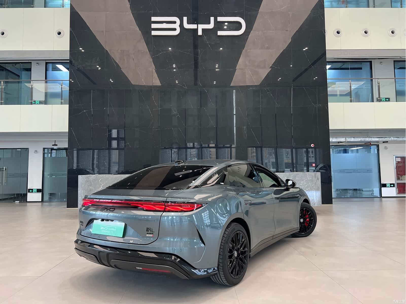 BYD Han, 2025 17