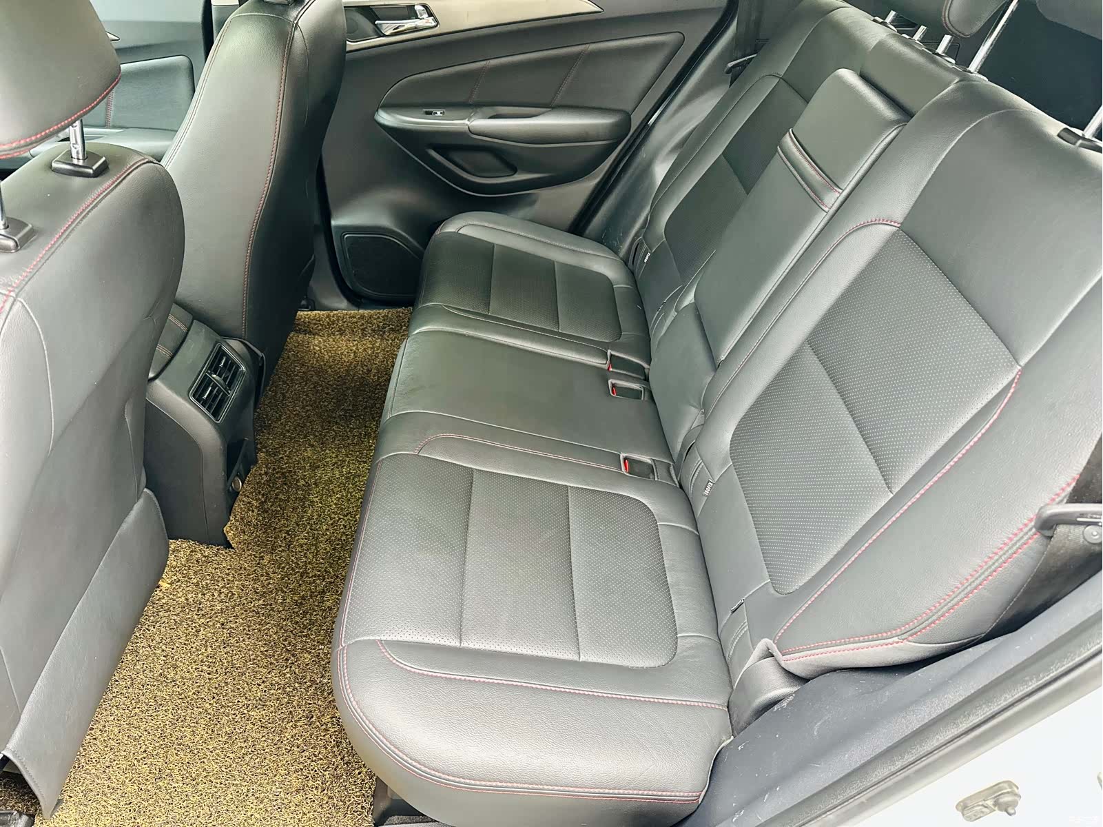 Changan CS75, 2015 18